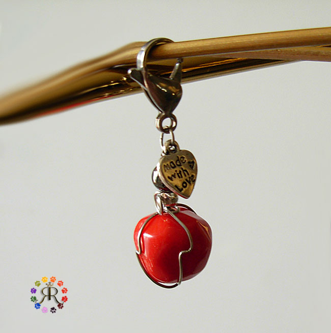 images/coral red pawmulet.jpg